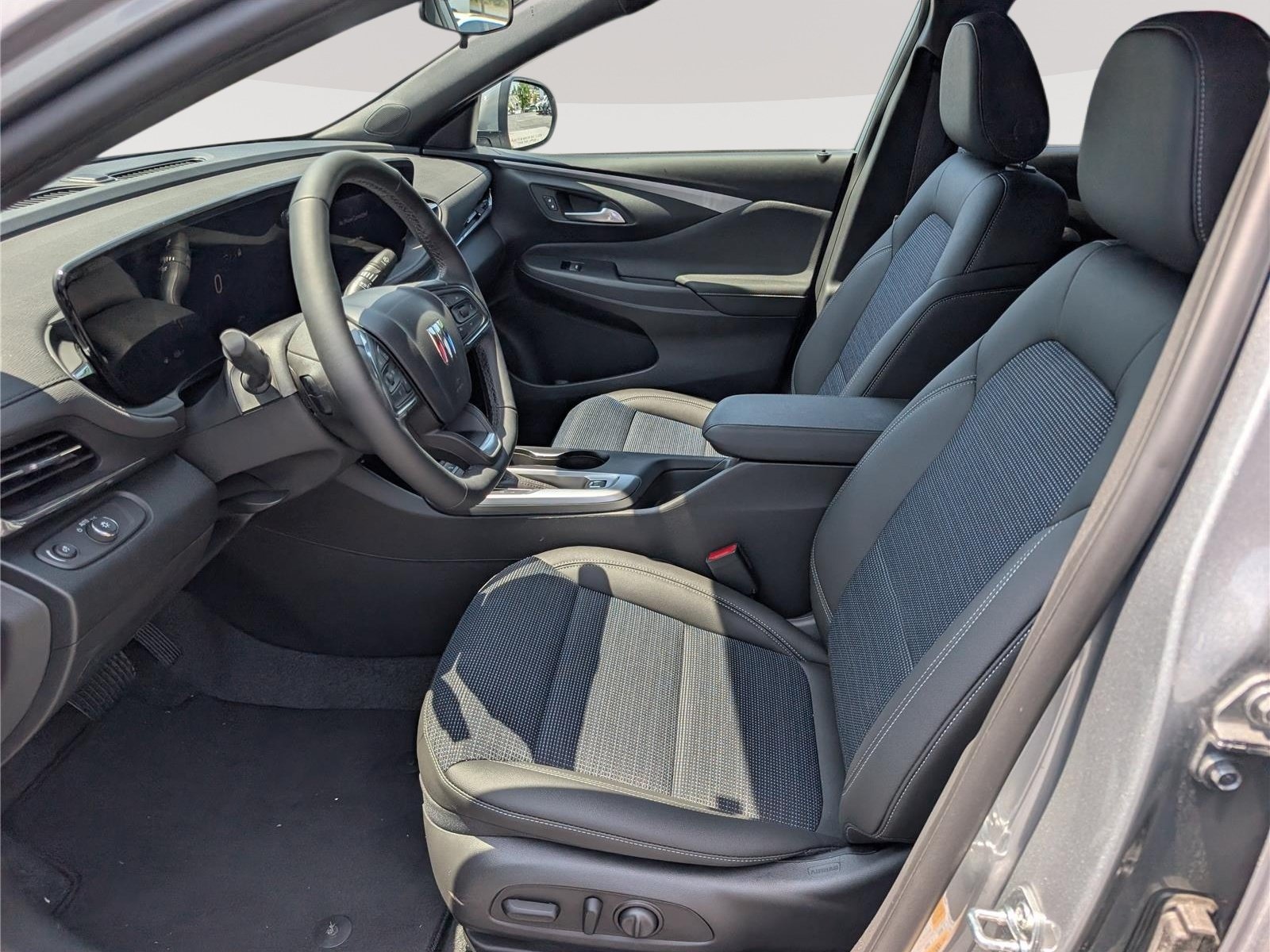 New 2026 Buick Envista Sport Touring w/ Convenience I Package FWD image 11