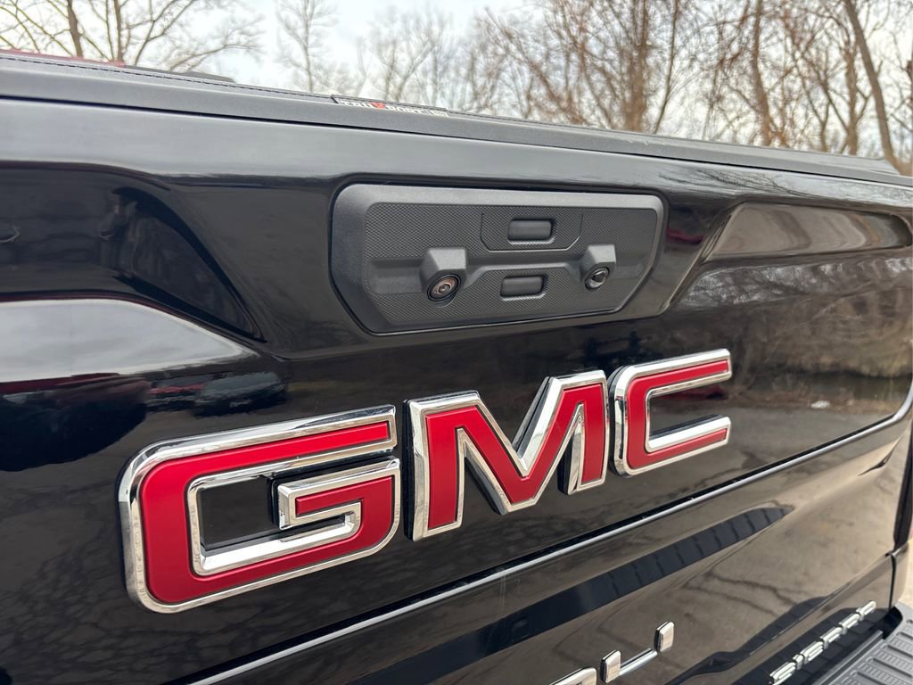 Used 2022 GMC Sierra 2500 Denali w/ Technology Package image 16