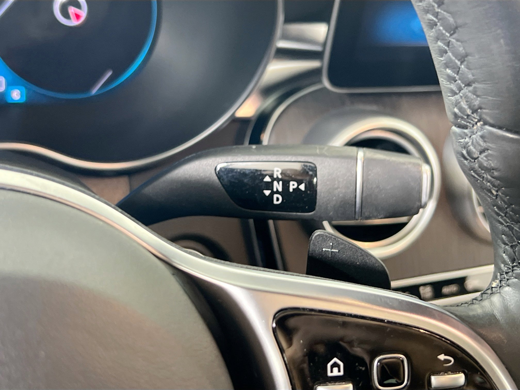 Used 2021 Mercedes-Benz C 300 4MATIC Sedan image 16