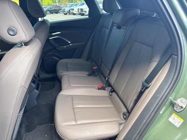 Used 2025 Audi Q5 Premium w/ 19" Wheel Package AWD/4WD image 11