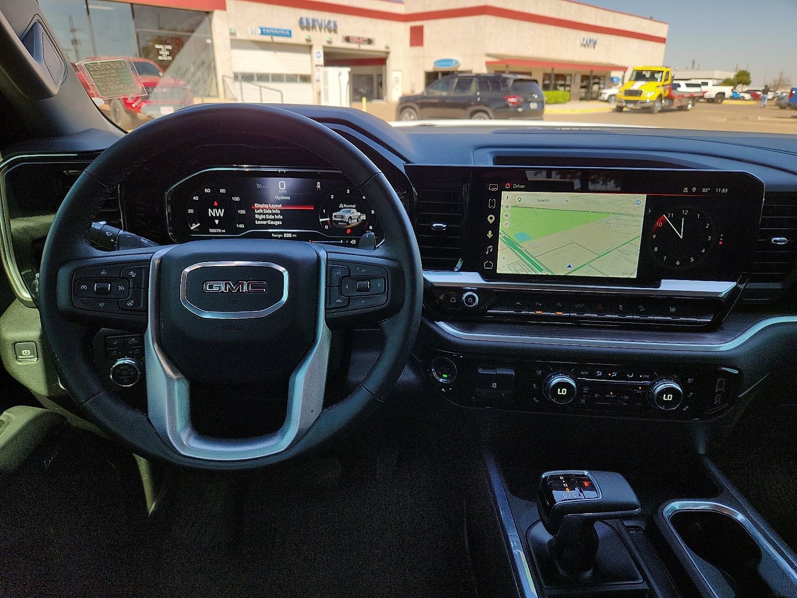 Used 2025 GMC Sierra 1500 SLT image 13