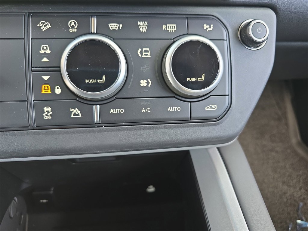 New 2026 Land Rover Defender 110 V8 image 24