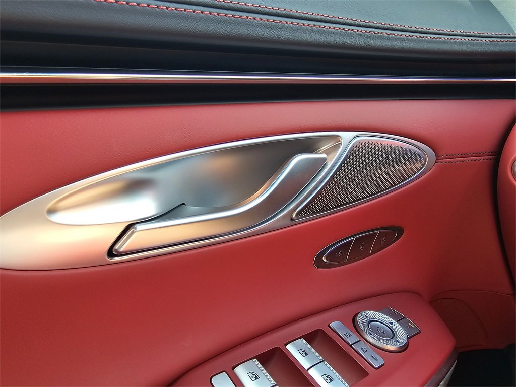 Used 2025 Genesis GV70 3.5T Sport w/ Sport Advanced Package image 33