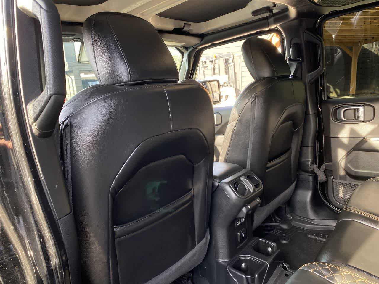 Used 2021 Jeep Gladiator Overland AWD/4WD image 15