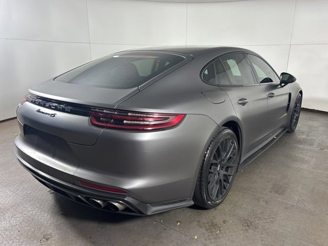 Used 2018 Porsche Panamera 4S image 8