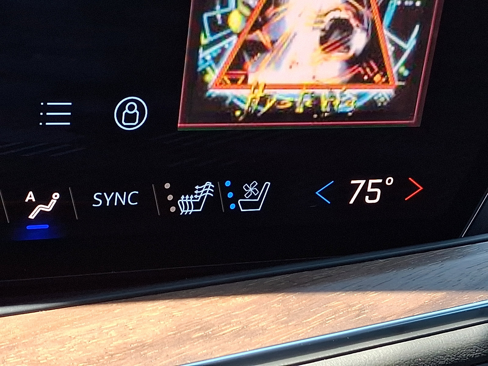 Used 2025 Chevrolet Tahoe High Country AWD/4WD image 23