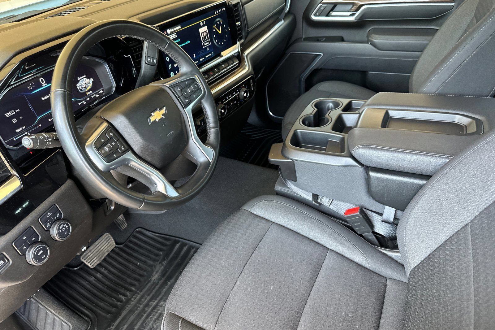 Certified 2025 Chevrolet Silverado 2500 LT w/ Convenience Package AWD/4WD image 10