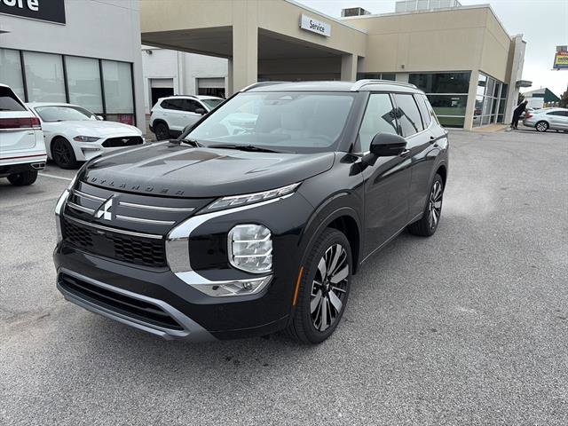 New 2026 Mitsubishi Outlander SEL FWD image 3