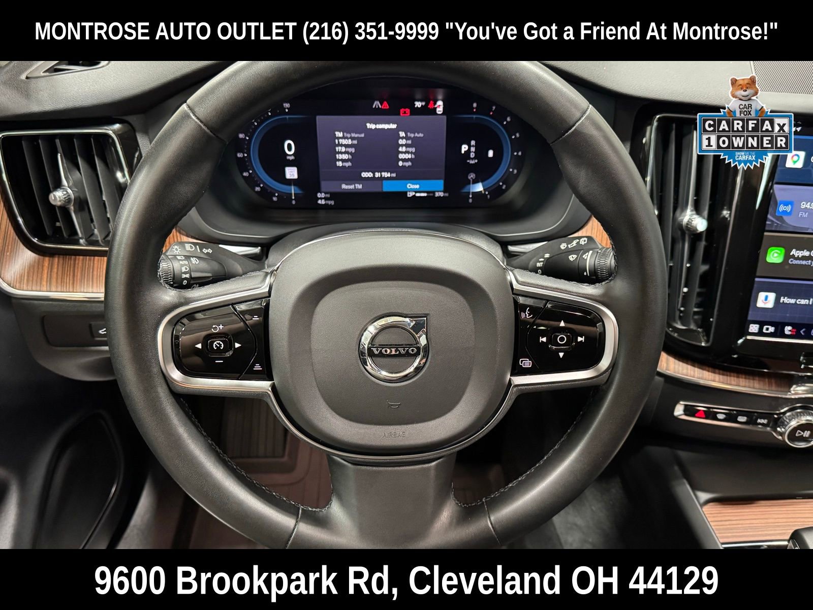 Certified 2023 Volvo XC60 B5 Plus AWD/4WD image 17