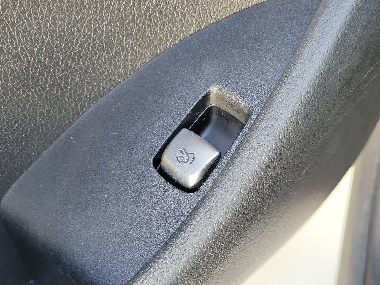 Certified 2023 Mercedes-Benz E 450 Coupe image 20