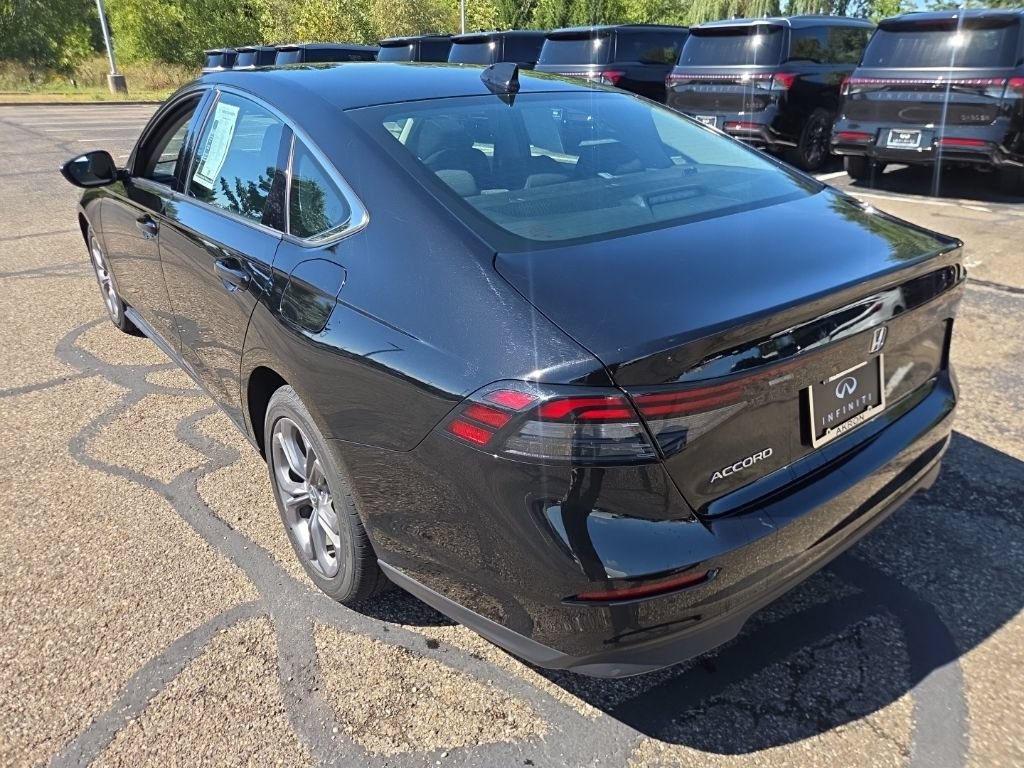Used 2024 Honda Accord EX image 5