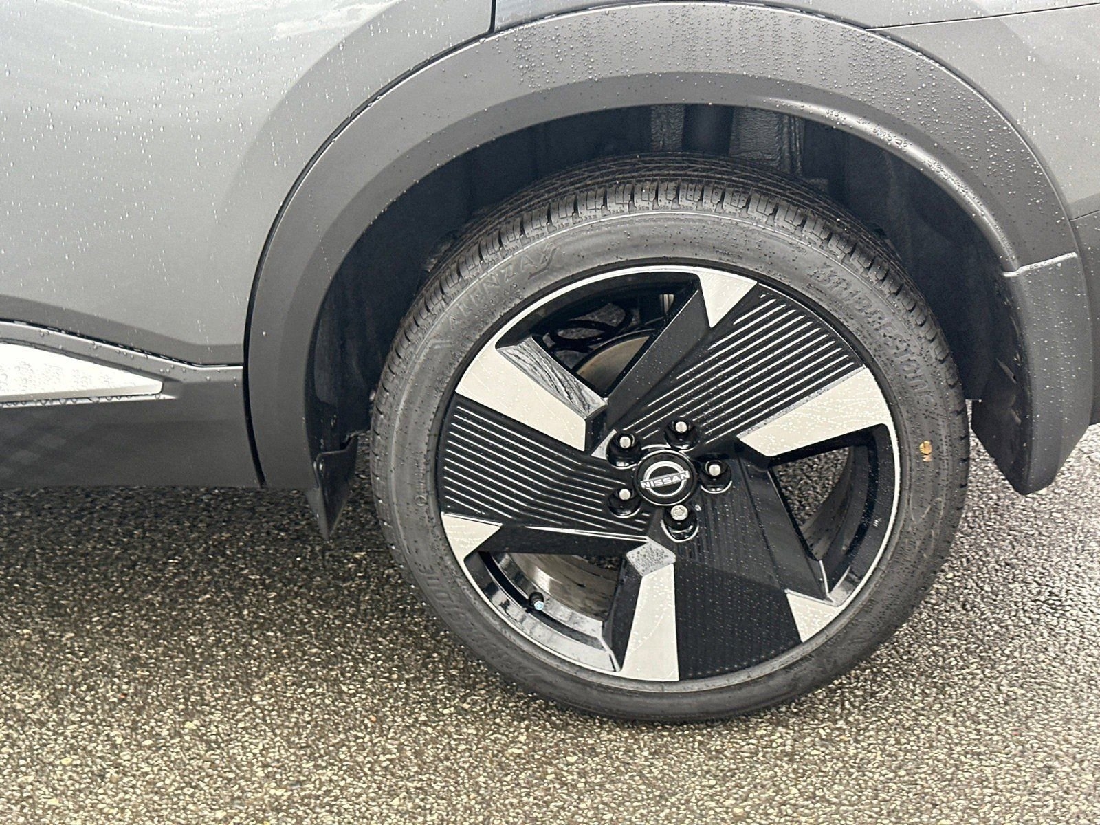 New 2026 Nissan Kicks SR w/ Cold Weather Package image 19