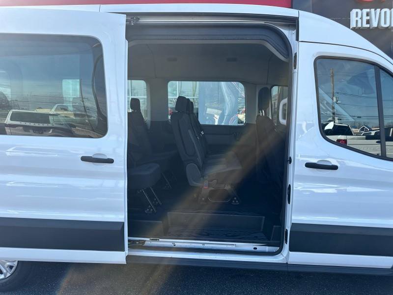 Used 2021 Ford Transit 350 XLT image 9