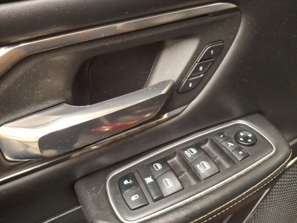 Used 2021 RAM 1500 Limited w/ Body Color Bumper Group image 14