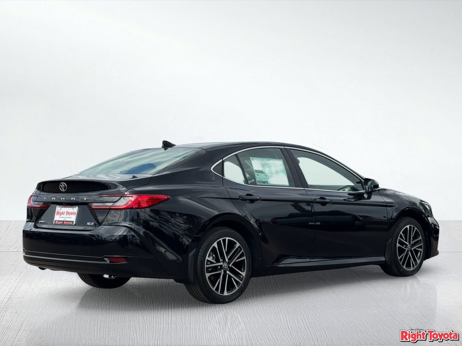 New 2026 Toyota Camry XLE FWD image 5