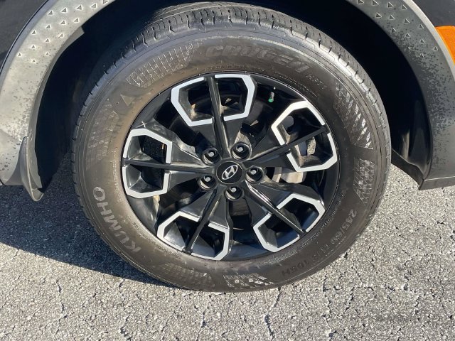 Certified 2023 Hyundai Santa Cruz SEL w/ Activity Package FWD image 8