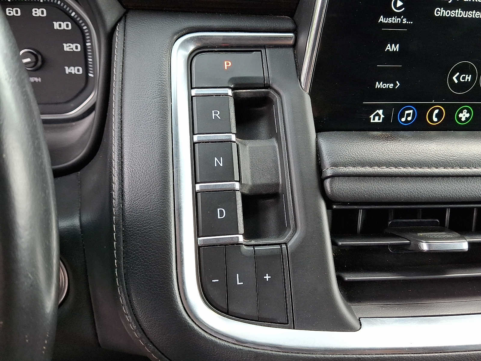 Used 2021 GMC Yukon SLE AWD/4WD image 16