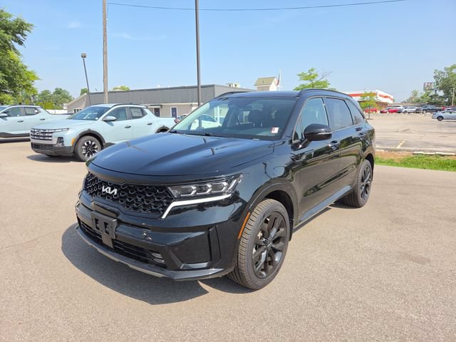Used 2022 Kia Sorento EX AWD/4WD image 2