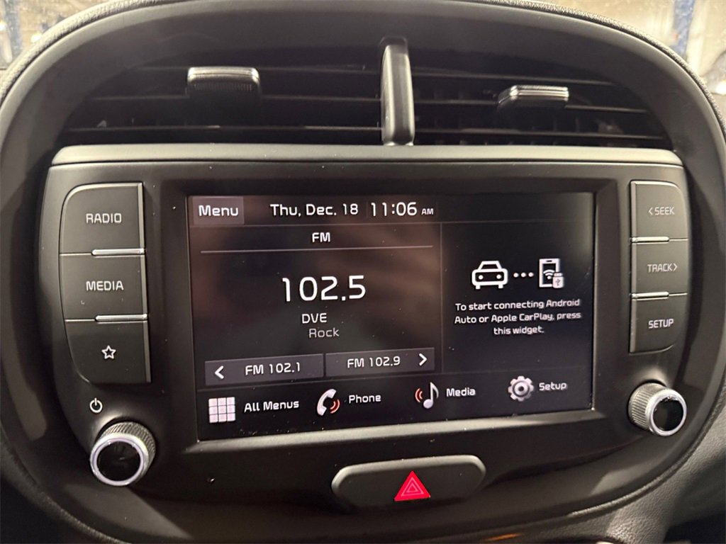 Certified 2024 Kia Soul LX w/ Option Group 015 image 17