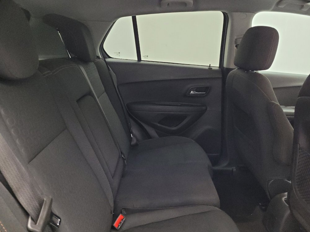 Used 2020 Chevrolet Trax LS w/ Tint and Cruise Package AWD/4WD image 19