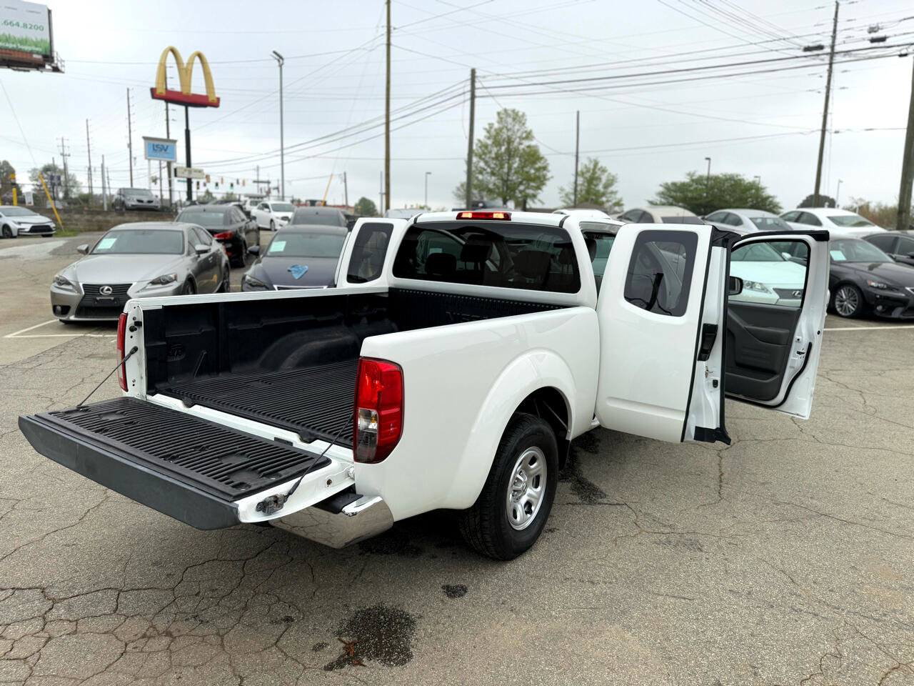 Used 2016 Nissan Frontier S image 6