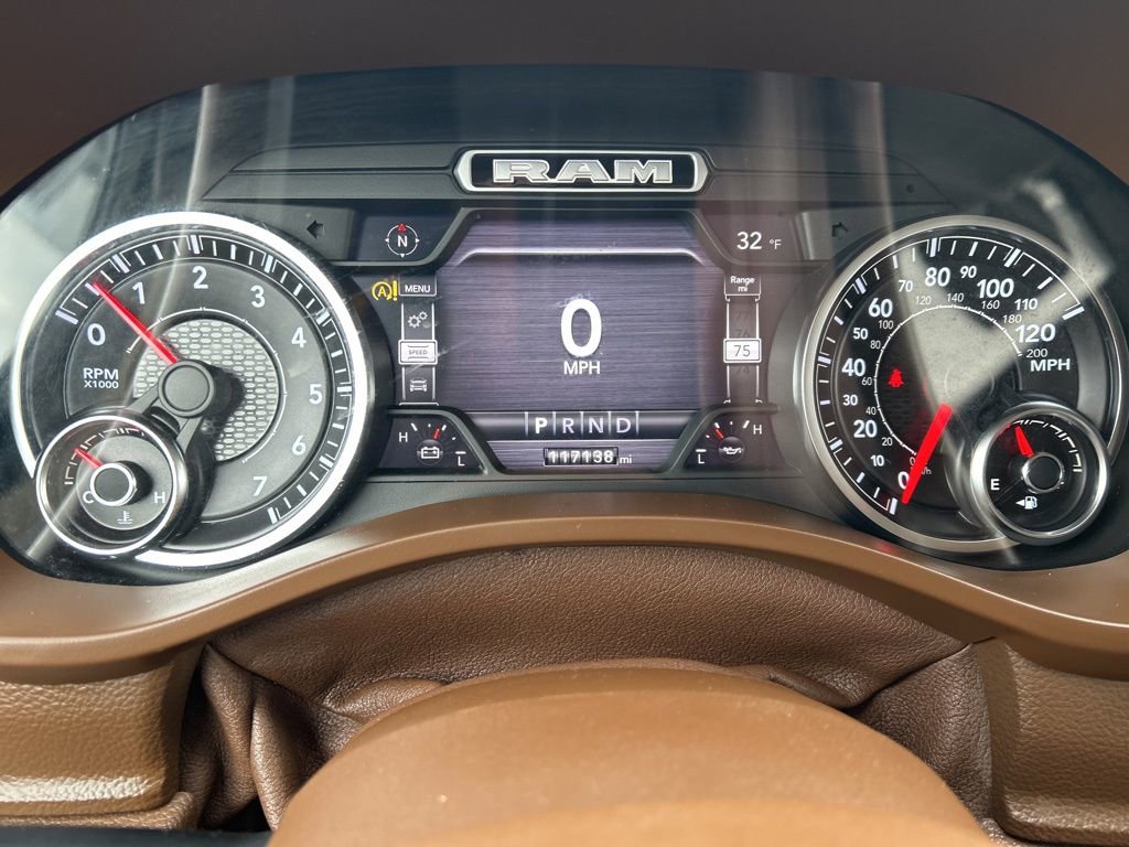Used 2019 RAM 1500 Laramie image 23