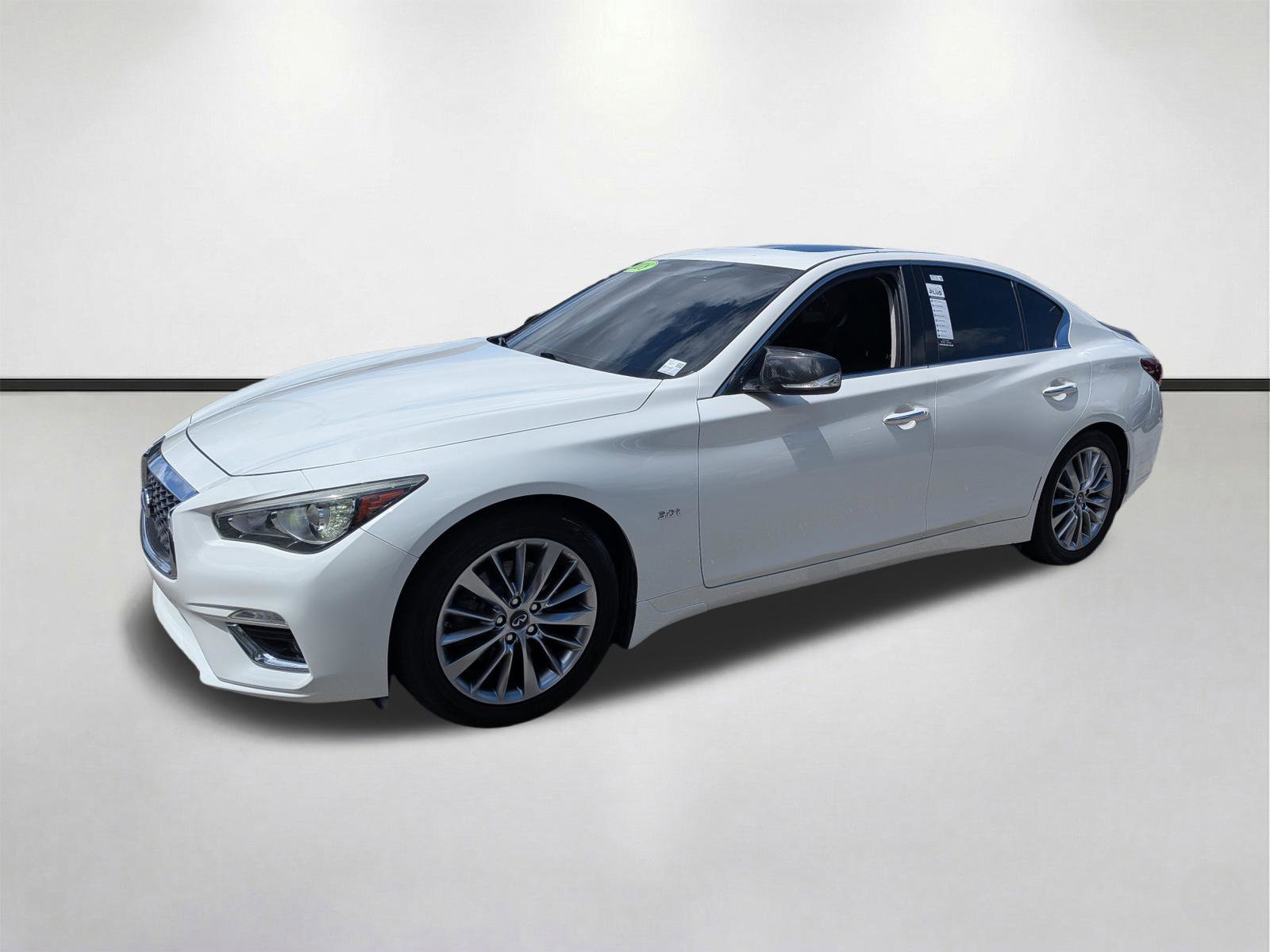 Used 2018 INFINITI Q50 Luxe w/ Cargo Package (L95) image 8