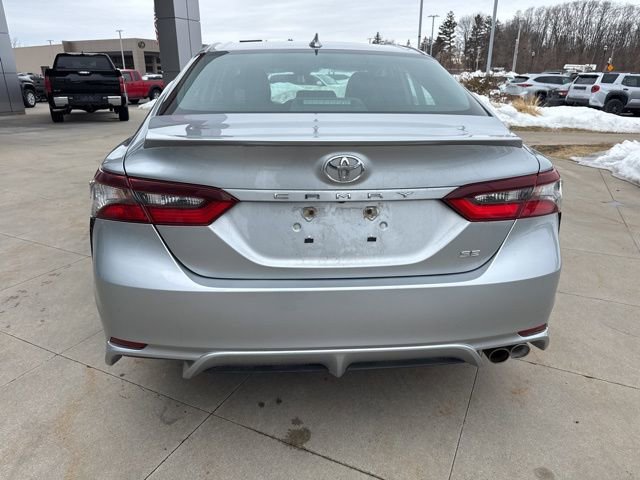 Used 2023 Toyota Camry SE image 6
