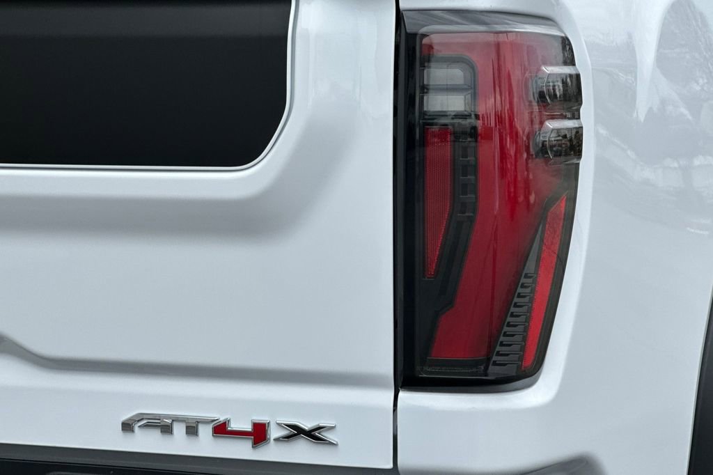 New 2026 GMC Sierra 2500 AT4X w/ AT4X AEV Edition image 7