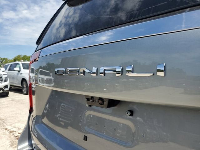 New 2026 GMC Yukon Denali w/ Denali Reserve Package AWD/4WD image 9
