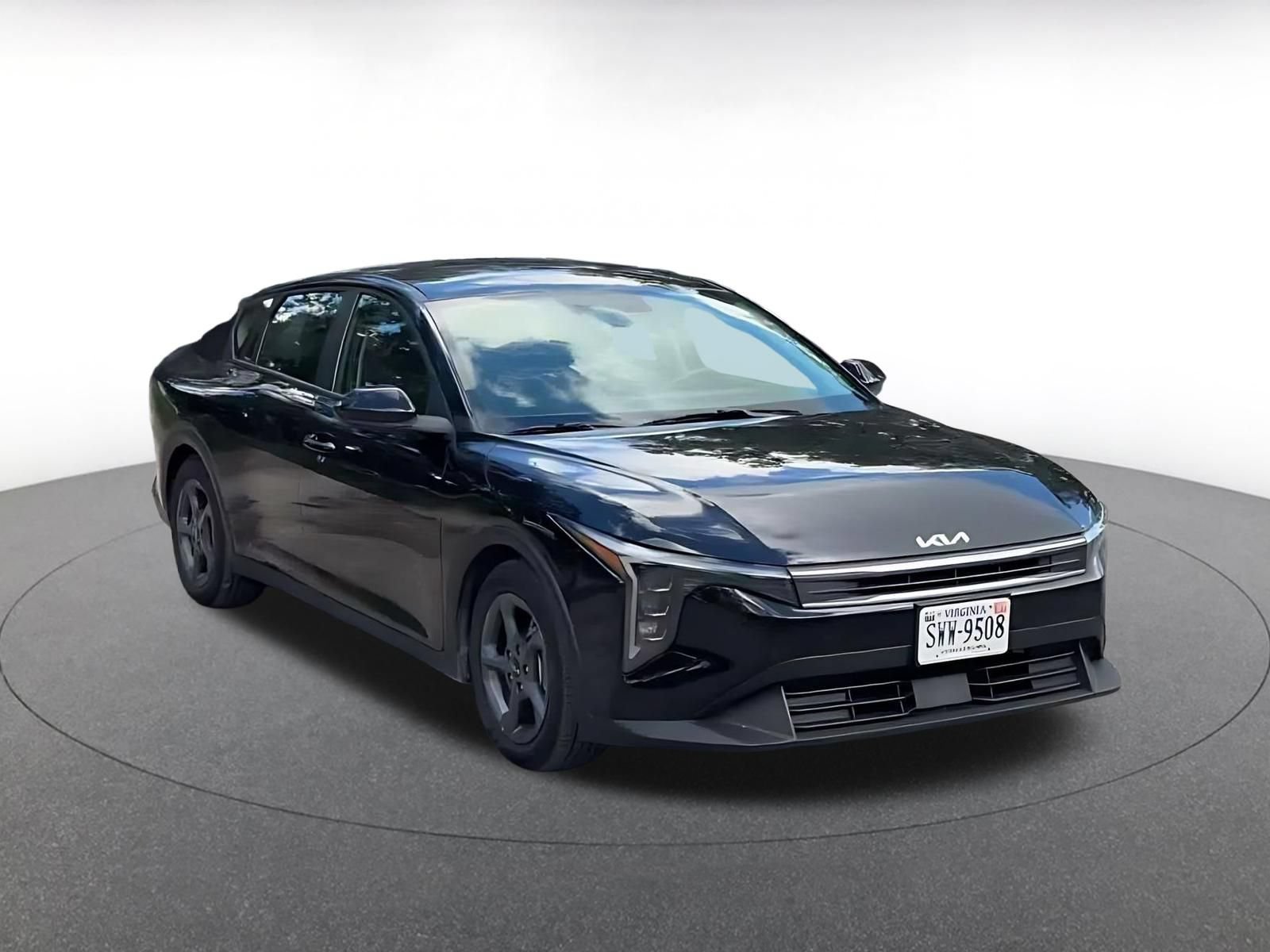 Used 2026 Kia K4 FWD image 3
