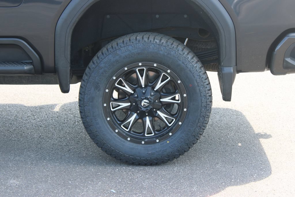 Used 2020 GMC Sierra 2500 Denali w/ Denali Ultimate Package AWD/4WD image 17