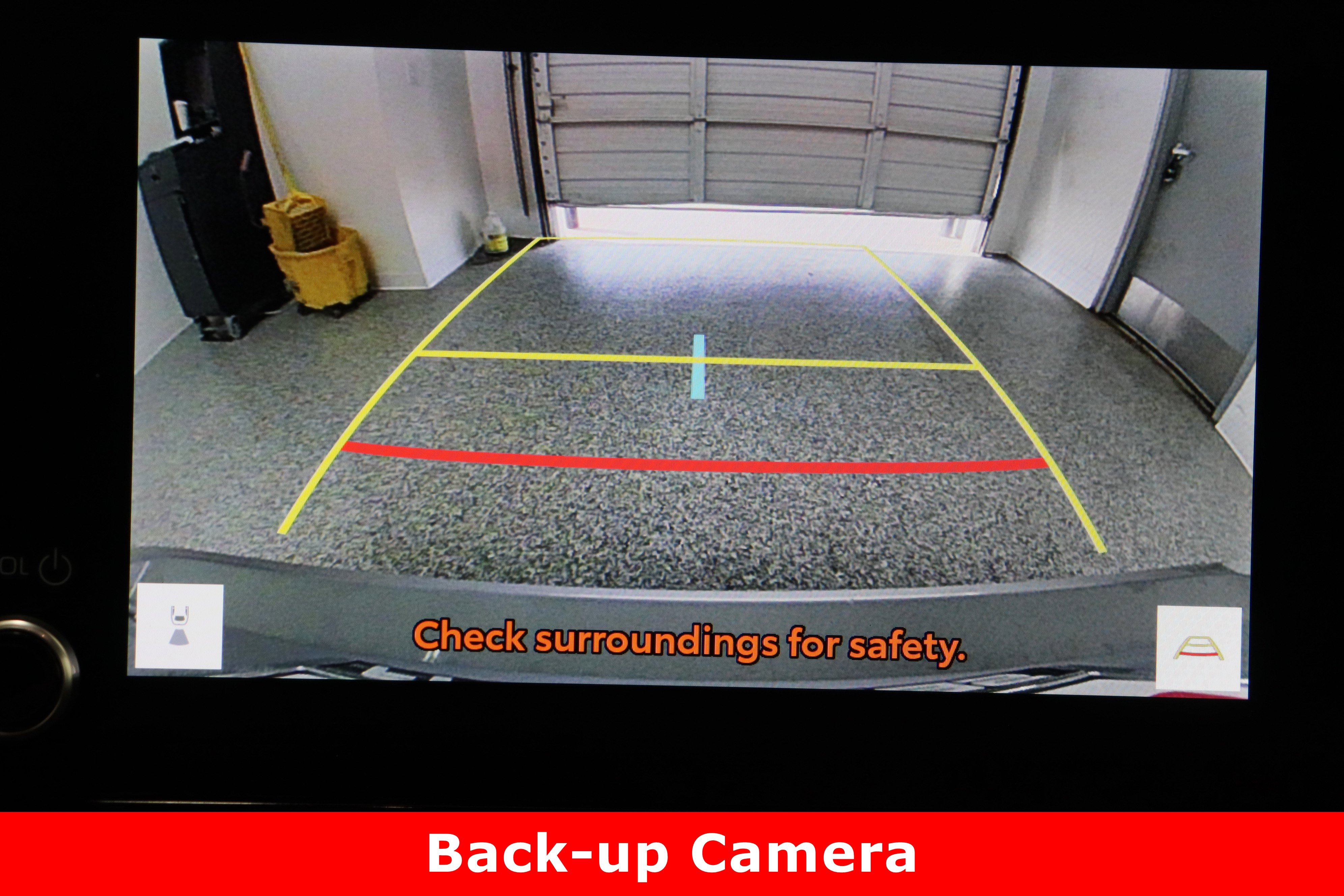 Used 2025 Toyota Camry LE FWD image 20