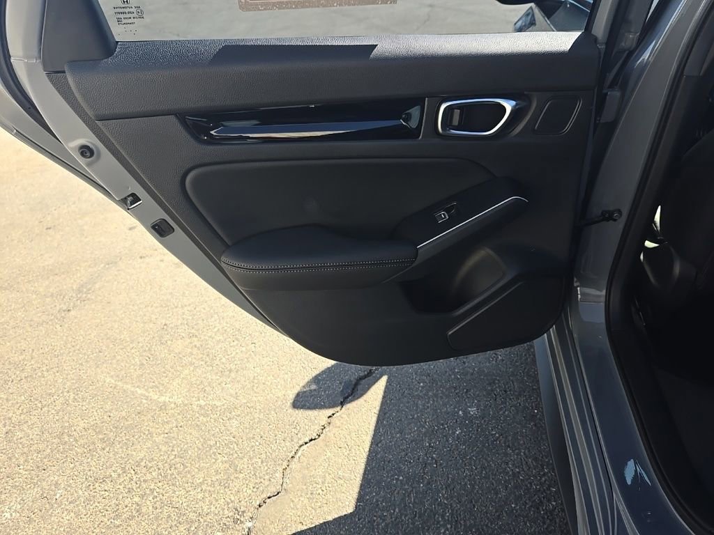 Used 2025 Honda Civic Sport Touring image 25