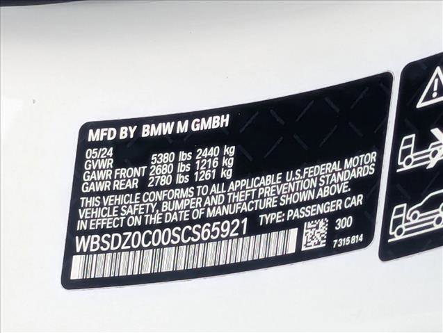 Used 2025 BMW M8 Competition w/ M Carbon Exterior Package AWD/4WD image 24