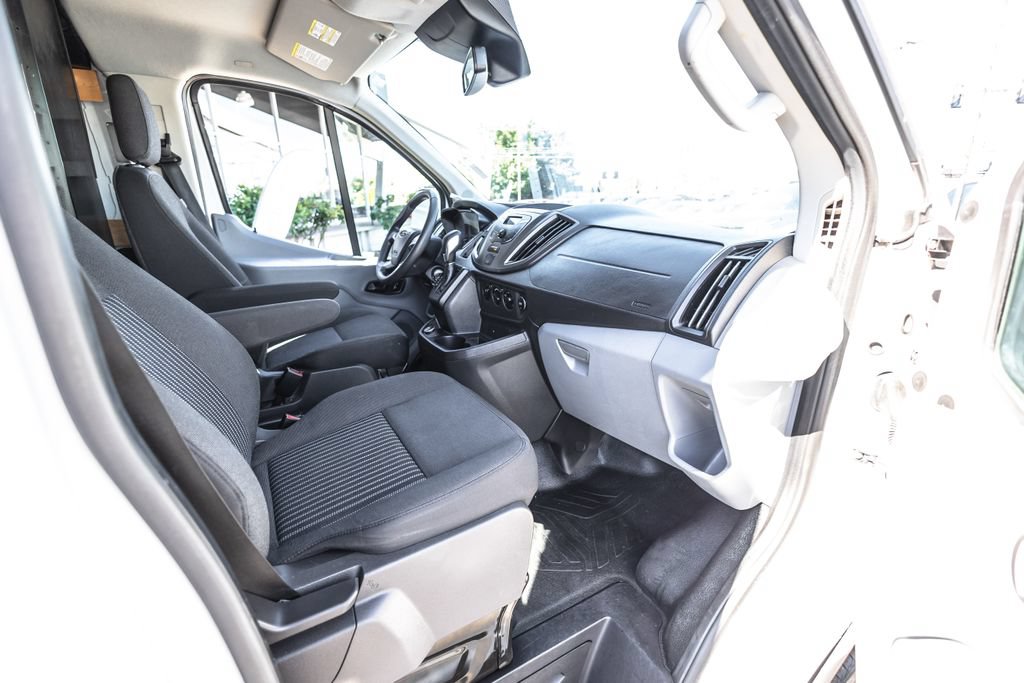 Used 2017 Ford Transit 250 130 Low Roof w/ Exterior Upgrade Package RWD image 17