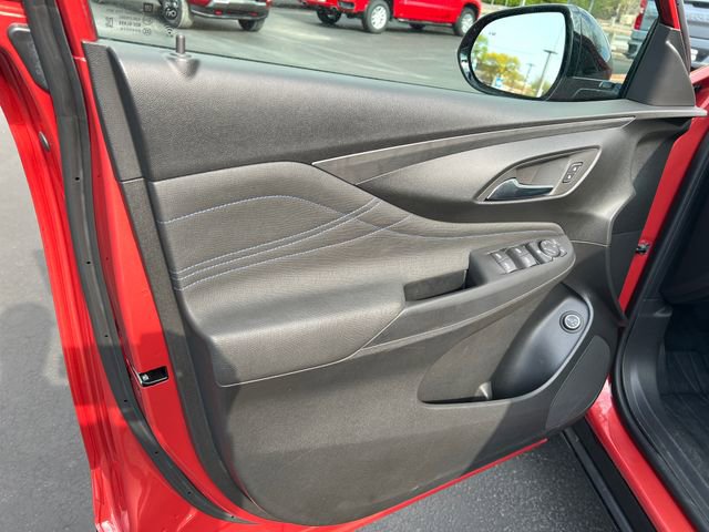 Certified 2024 Buick Envista Sport Touring w/ Convenience I Package FWD image 10