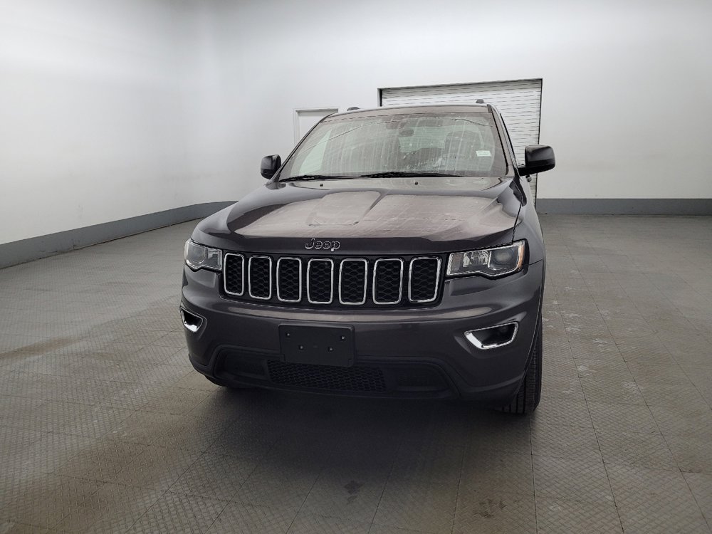 Used 2019 Jeep Grand Cherokee Laredo image 15