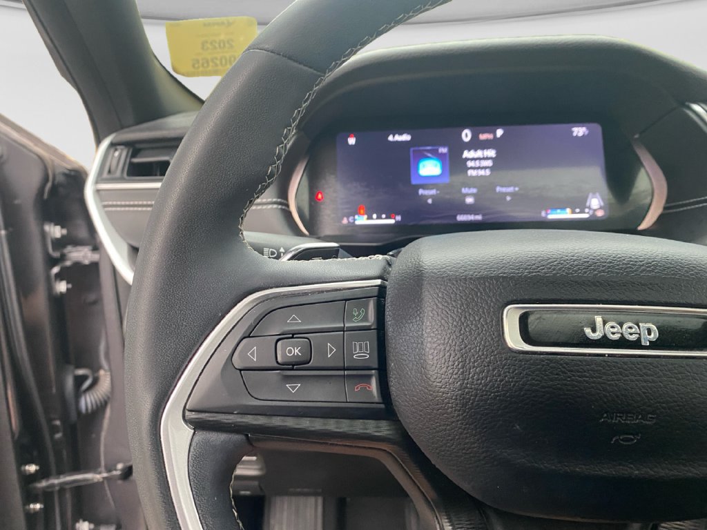 Certified 2023 Jeep Grand Cherokee L Altitude AWD/4WD image 40