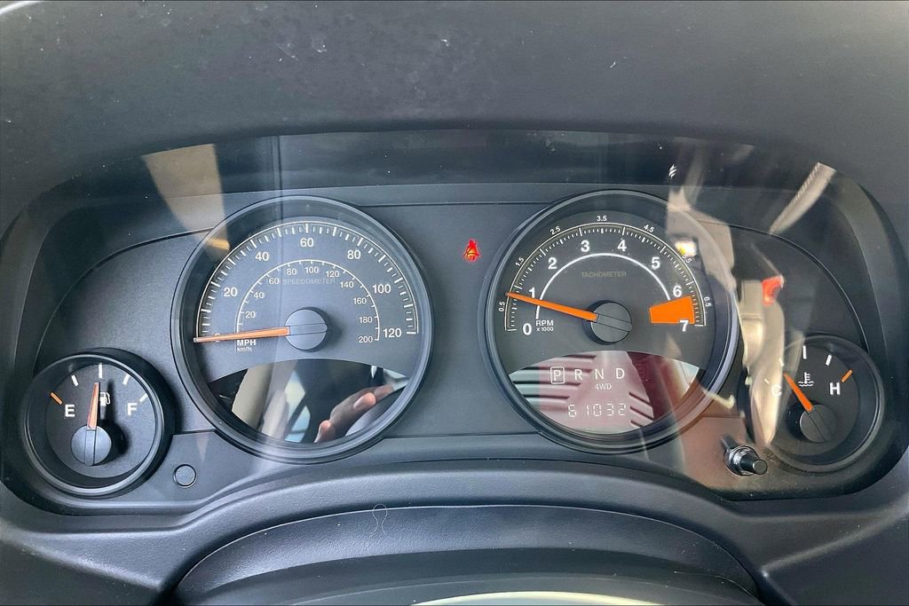 Used 2016 Jeep Patriot High Altitude AWD/4WD image 23