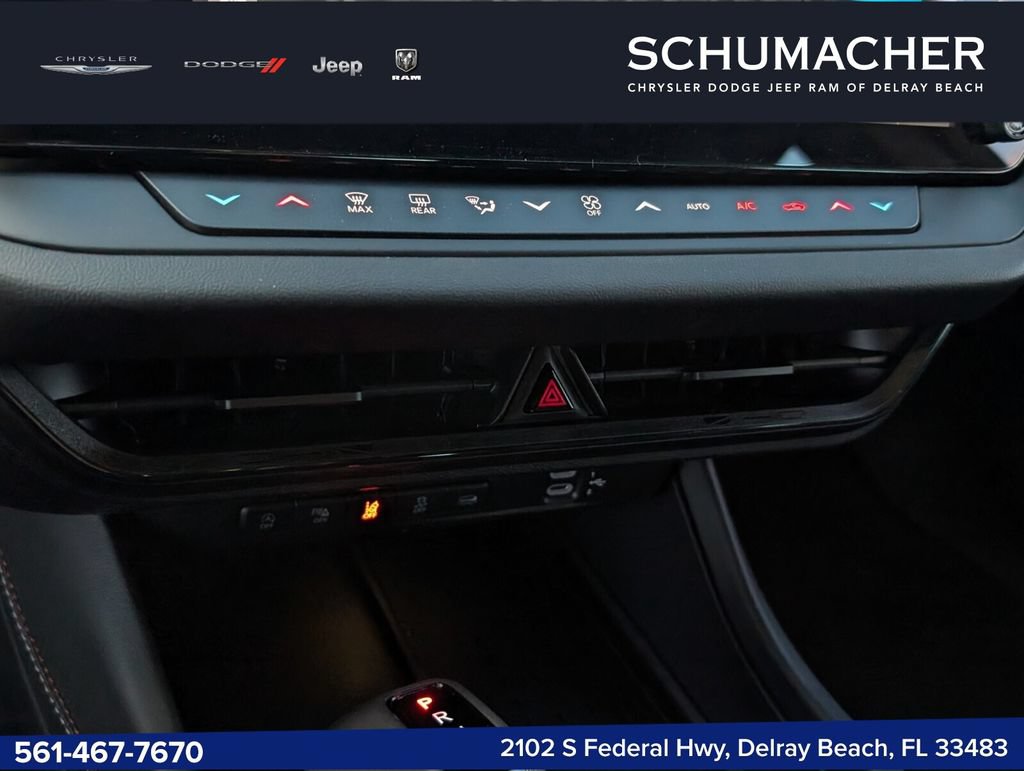 New 2026 Dodge Charger R/T AWD/4WD image 17