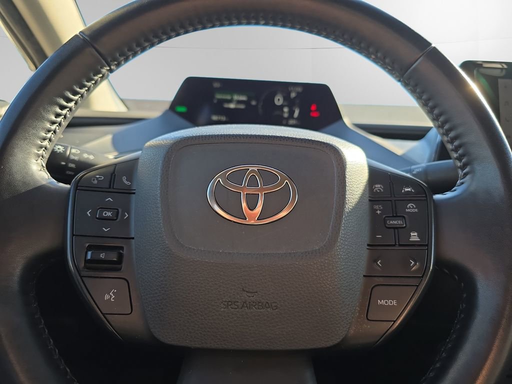 Used 2023 Toyota Prius LE image 26