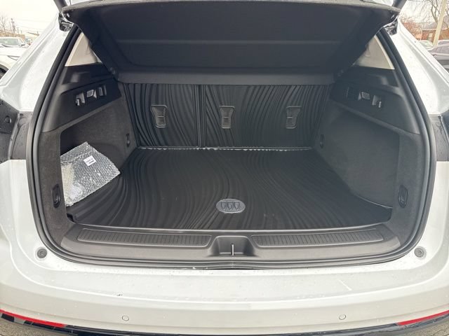 New 2026 Buick Envision Sport Touring AWD/4WD image 13