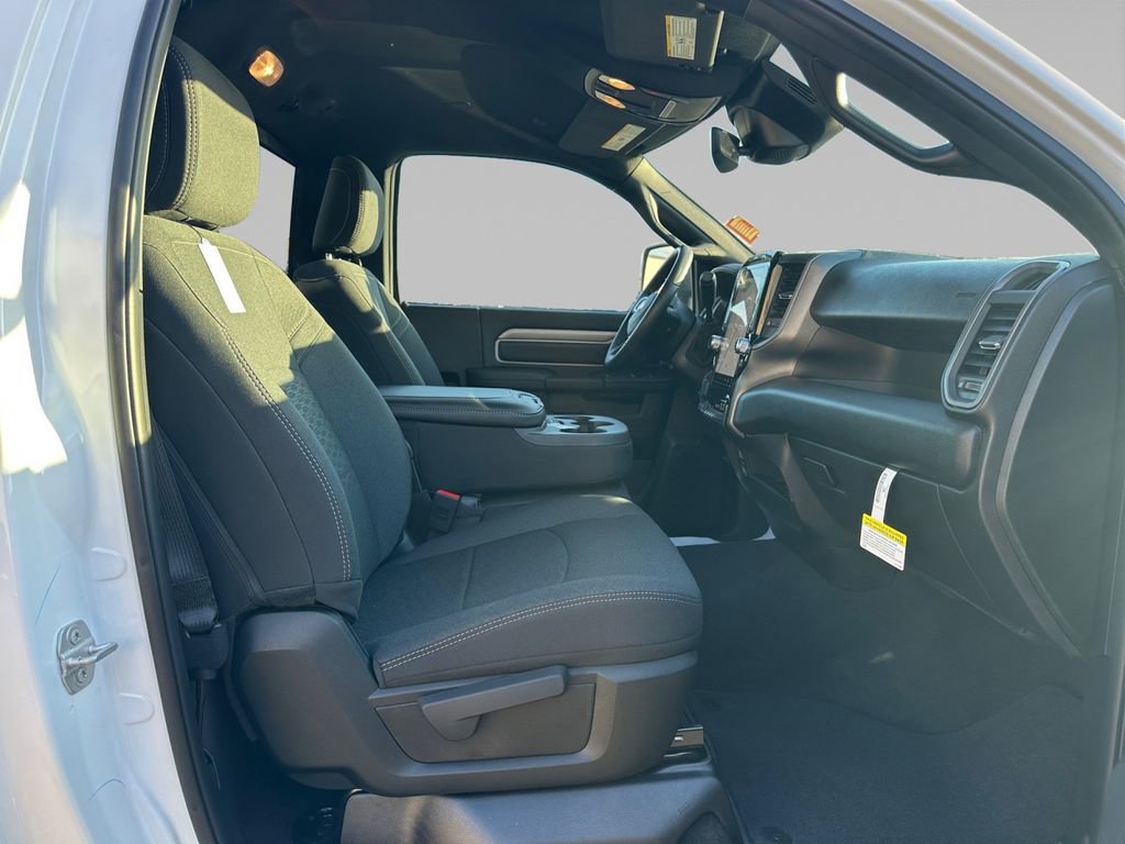 New 2026 RAM 2500 Tradesman AWD/4WD image 18