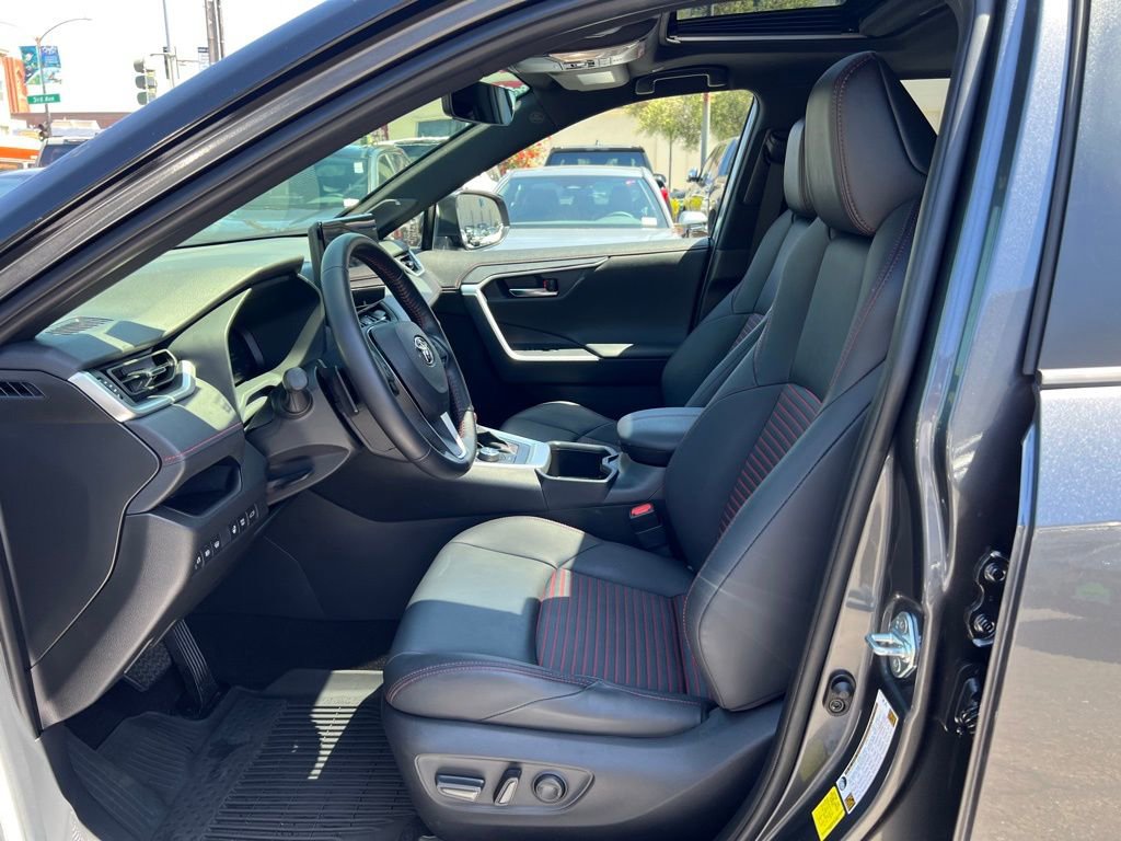 Used 2023 Toyota RAV4 XSE w/ Weather Package image 15
