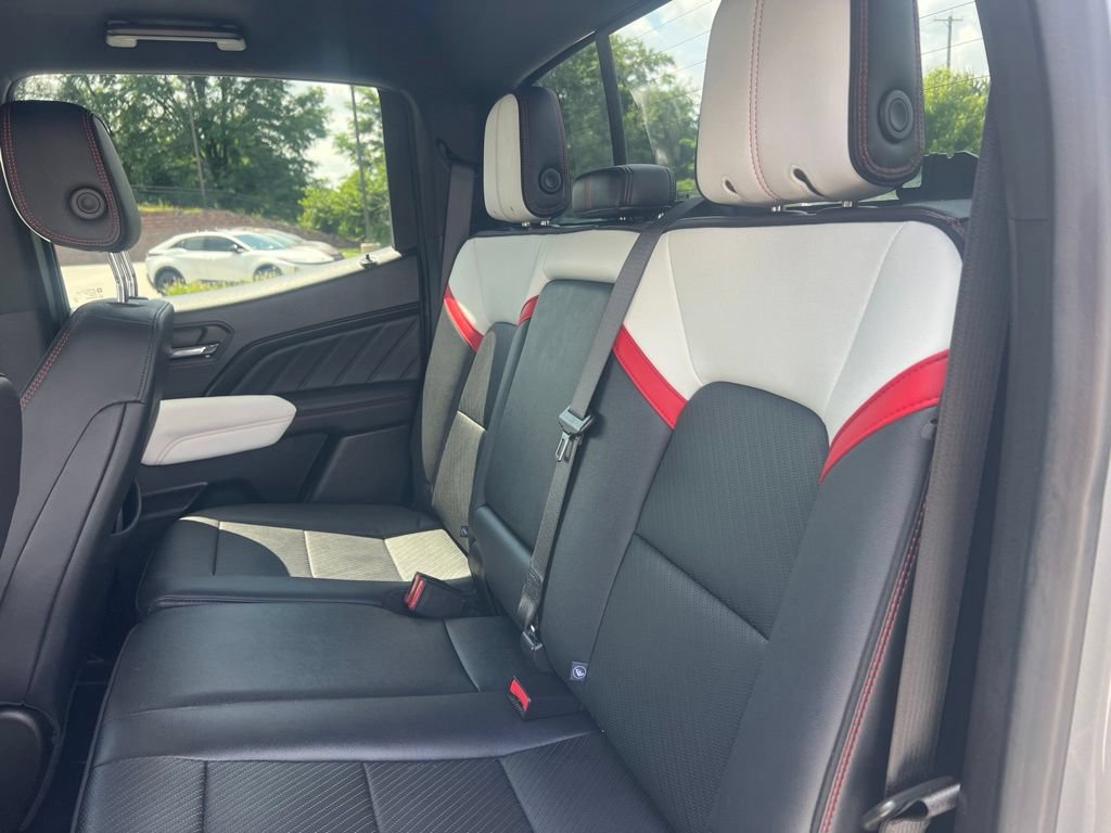 Used 2024 GMC Canyon AT4X AWD/4WD image 22