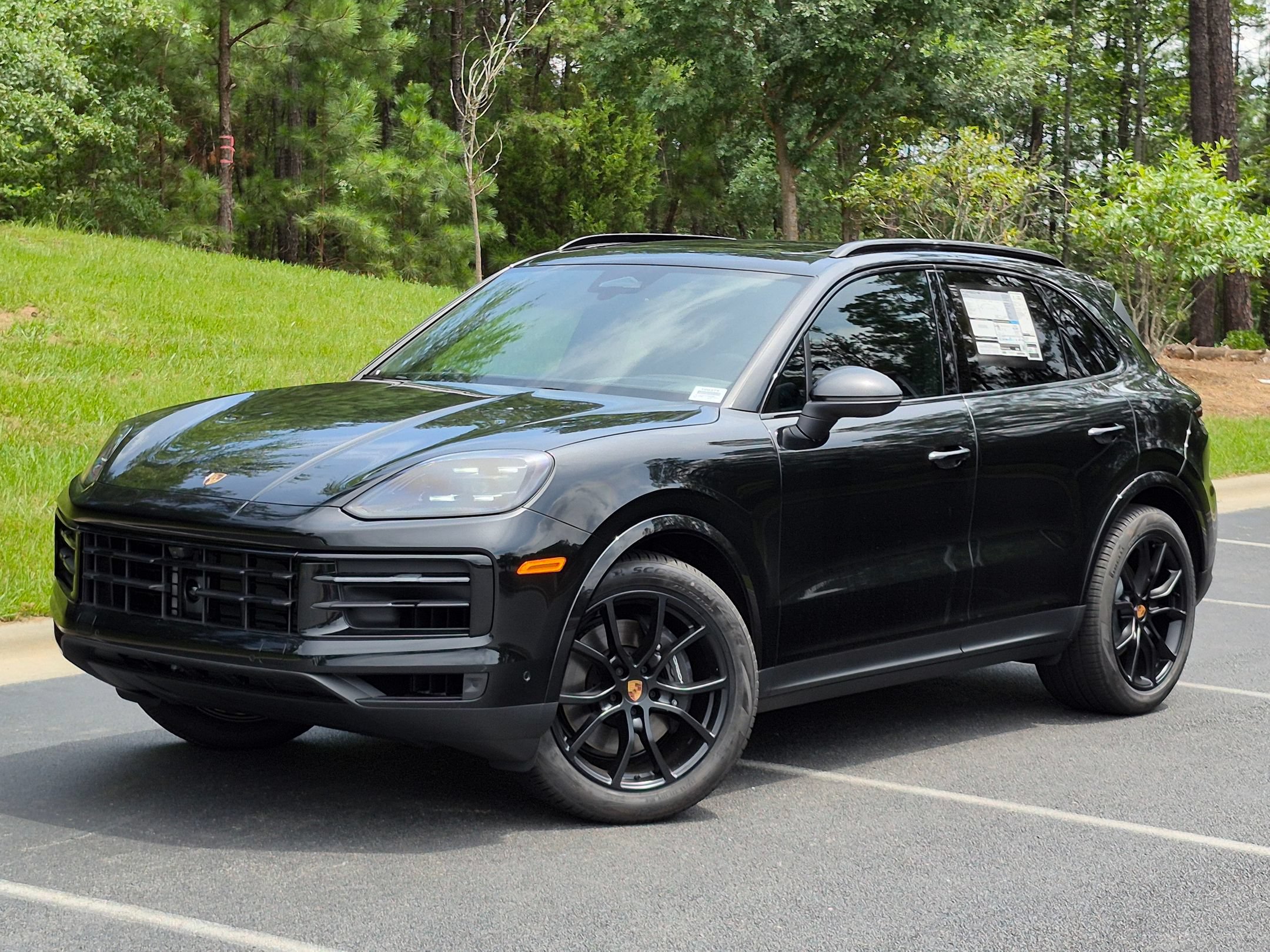 New 2026 Porsche Cayenne AWD/4WD image 1