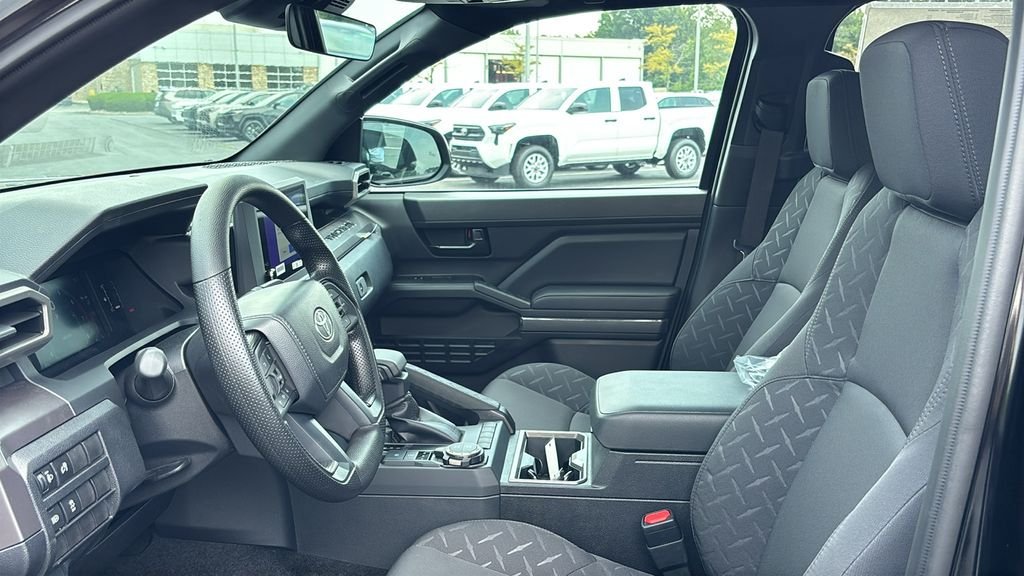 New 2026 Toyota Tacoma SR5 AWD/4WD image 27