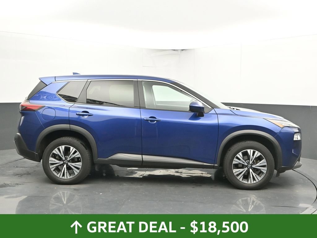 Used 2023 Nissan Rogue SV image 13