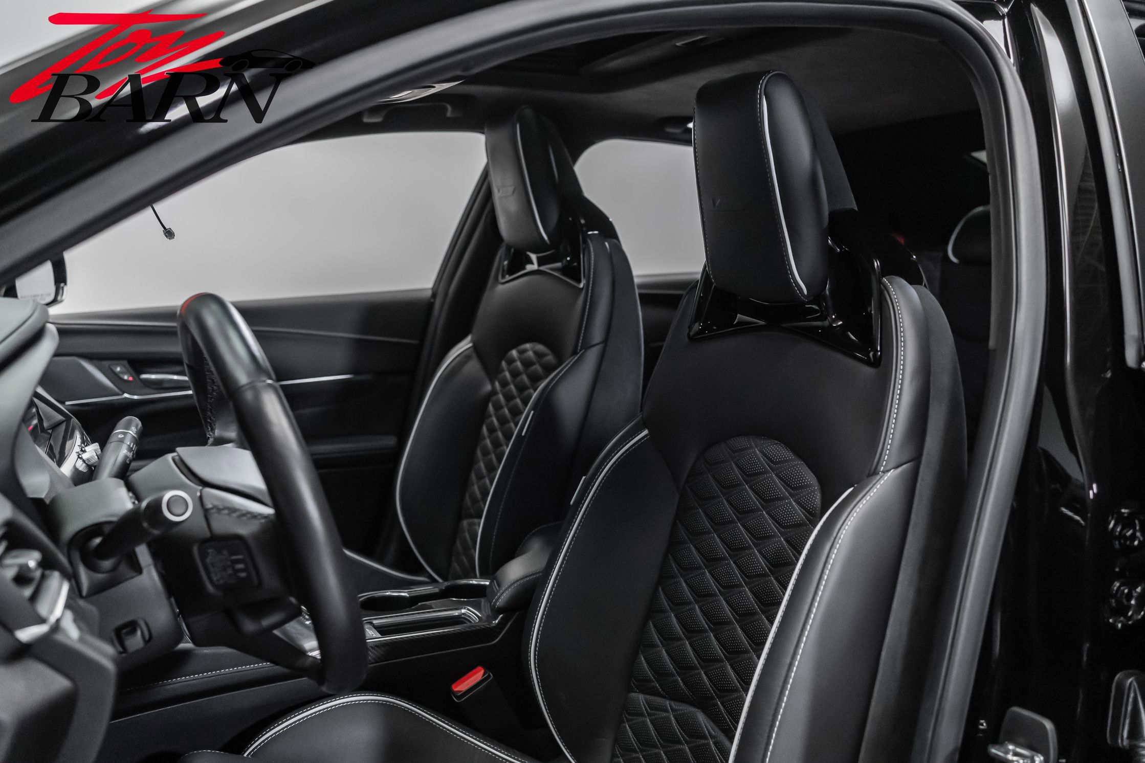 Used 2022 Cadillac CT4 V Blackwing w/ Technology Package image 22